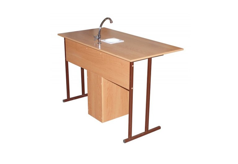 В продажу поступила мебель для специализированных классов бренда "School Mebel"